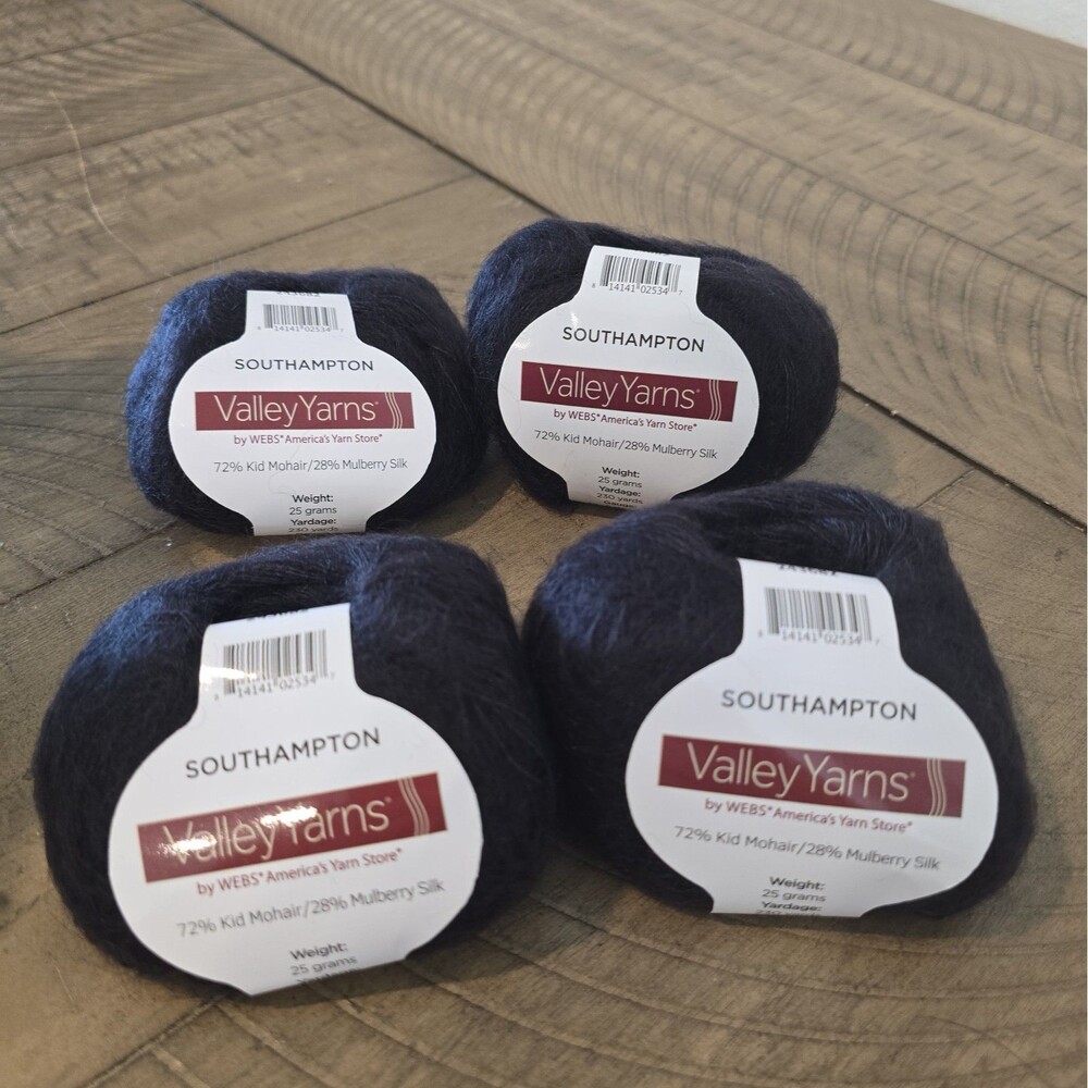 Valley Yarns Southampton Lot of 4 Black Kid Mohair Mulberry Silk Lace Yarn 013